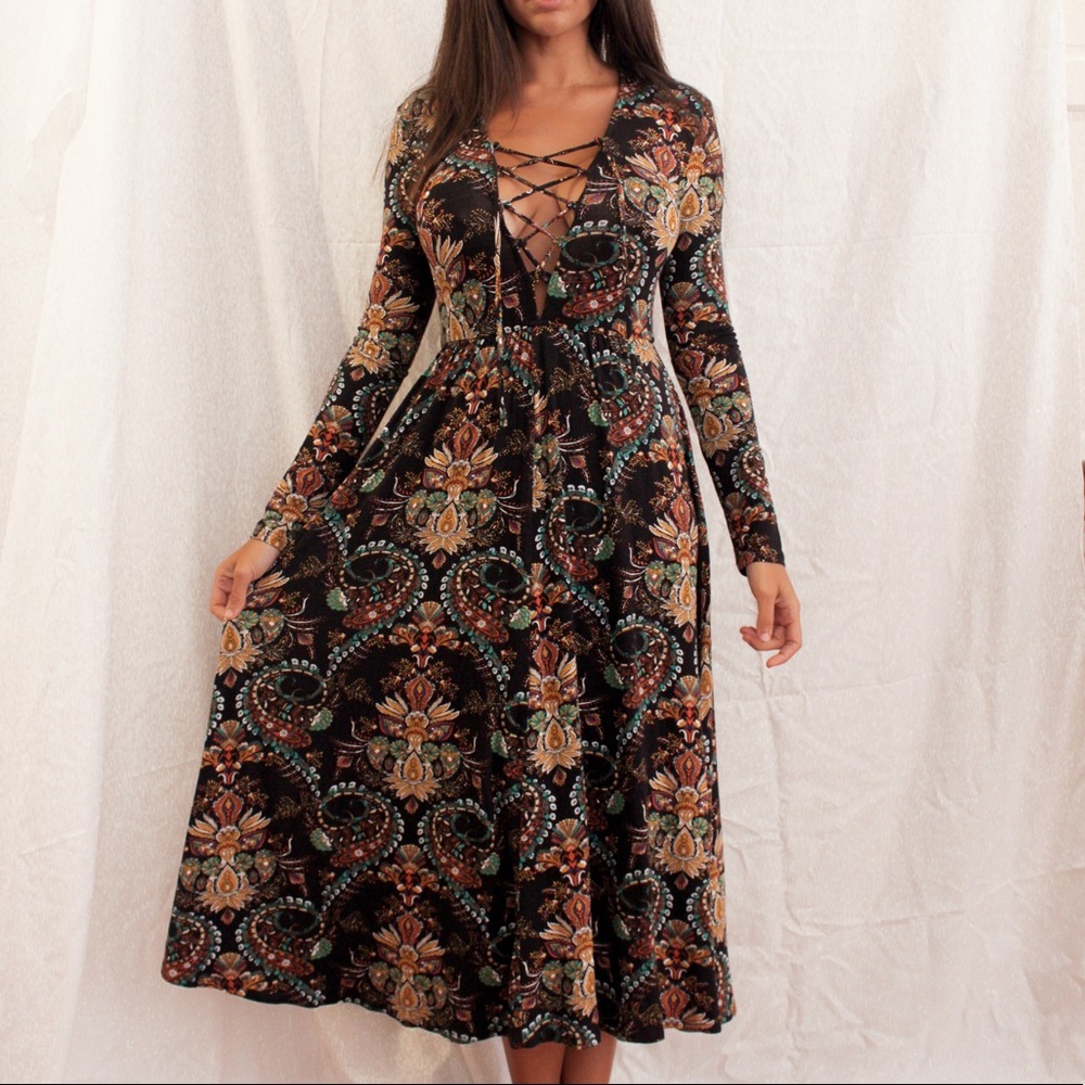 Urban Outfitters Ecoté Long Sleeve Midi Dress